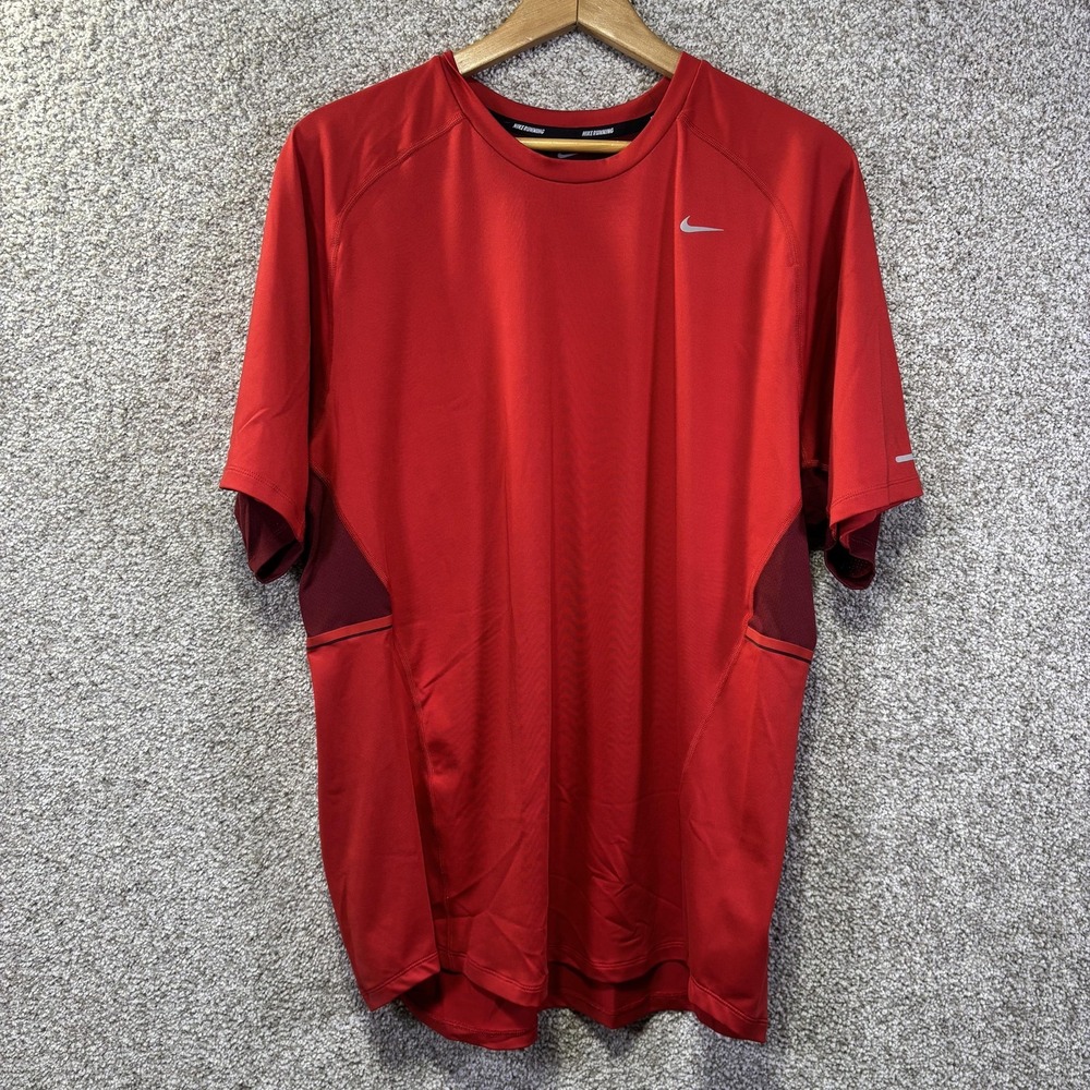 Nike Shirt Mens 2XL Red Dri-FIT Running Reflective Short‎ Sleeve Athletic Tee